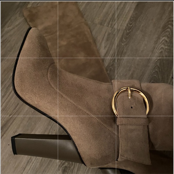 Giuseppe Zanotti. Knee High Boots. Beige color. - Picture 8 of 10